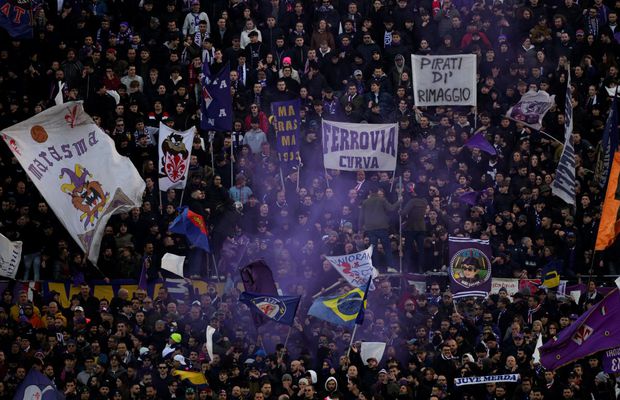 Cât costă să insulți „Bătrâna Doamnă”! » Sancțiunea dictată pentru scenografia afișată de o peluză întreagă