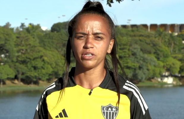 Fotbalista abuzată de tatăl ei adoptiv și-a spus povestea cutremurătoare, după ce a reușit să-l bage după gratii