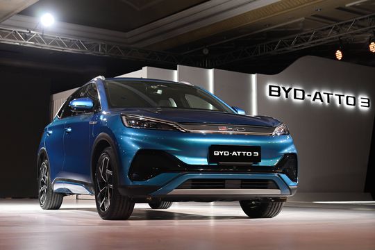 BYD, constructorul auto chinez care domină piața de mașini electrice // FOTO: Imago