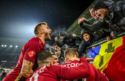 „Like a Family” » Fotografia clujeanului Tamas Horvath a ajuns pe lista lungă AIPS 2024