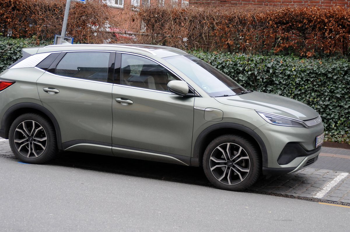 BYD, constructorul auto chinez care domină piața de mașini electrice