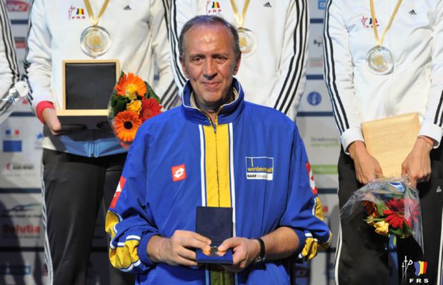 Octavian Zidaru, noul antrenor de la lotul de spadă fete: „Experiența în Asia mi-a îmbunătățit gândirea”