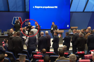 Alegeri la FRF » Start vot: scandal în sală cu contracandidatul lui Burleanu