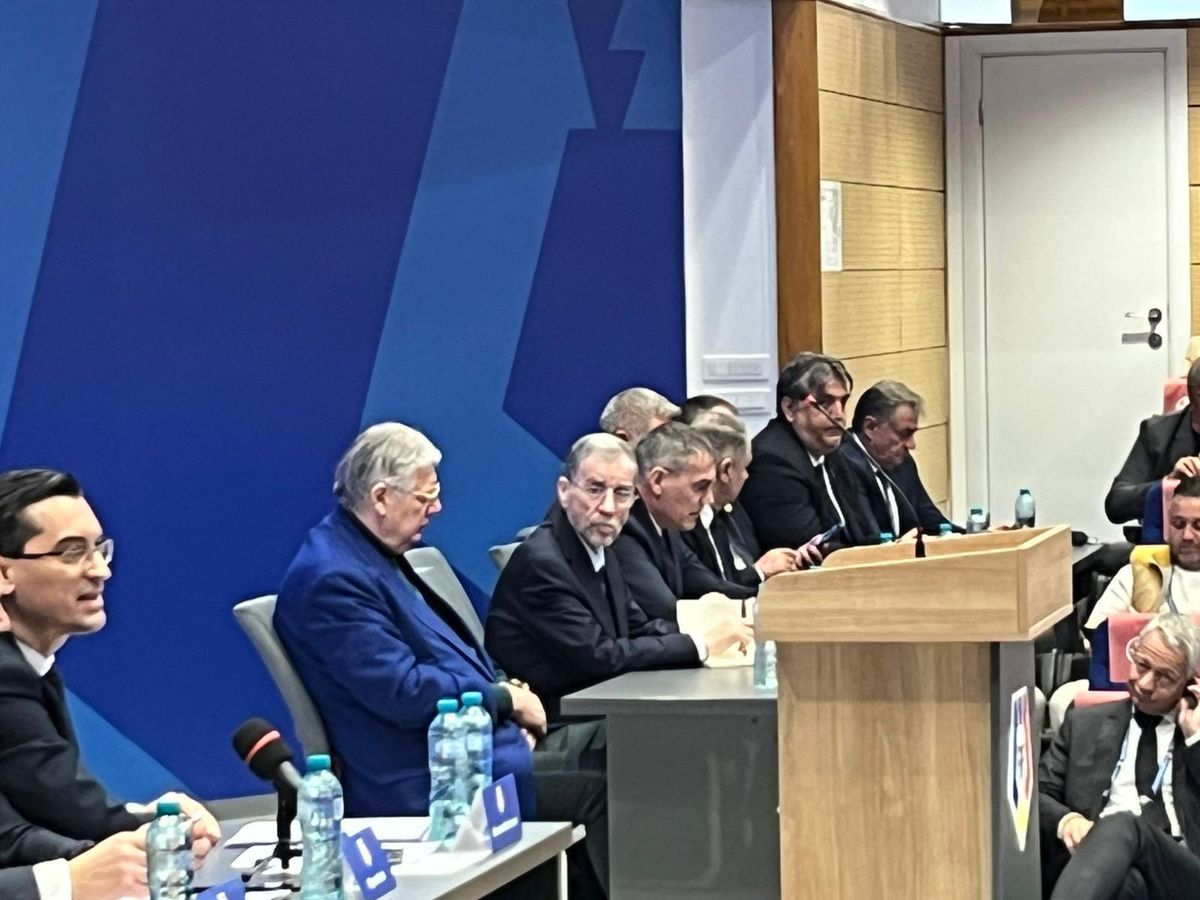 Alegeri la FRF » Răzvan Burleanu a câștigat cu un scor zdrobitor: „Cine este măscăriciul acesta?”