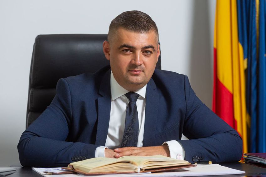 Adrian Petre, președintele AJF Buzău și vicepreședintele Consiliului Județean Buzău / foto: Facebook Adrian Robert Petre