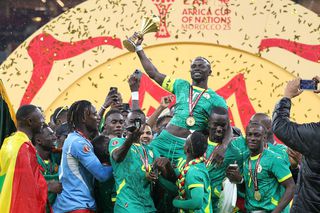 Senegal contraatacă » NU returnează trofeul, merge la TAS și acuză: „Corupți!”