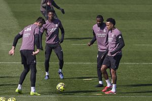 Pierdere gravă la derby-ul cu Atletico: doar el scăpase! » Al șaselea indisponibil din apărarea lui Alvaro Arbeloa