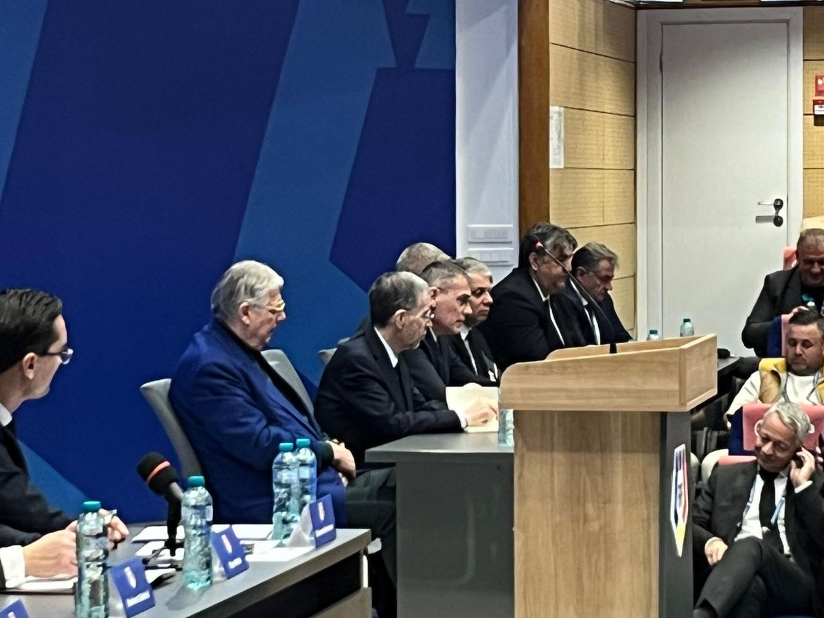 Alegeri la FRF » Răzvan Burleanu a câștigat cu un scor zdrobitor: „Cine este măscăriciul acesta?”