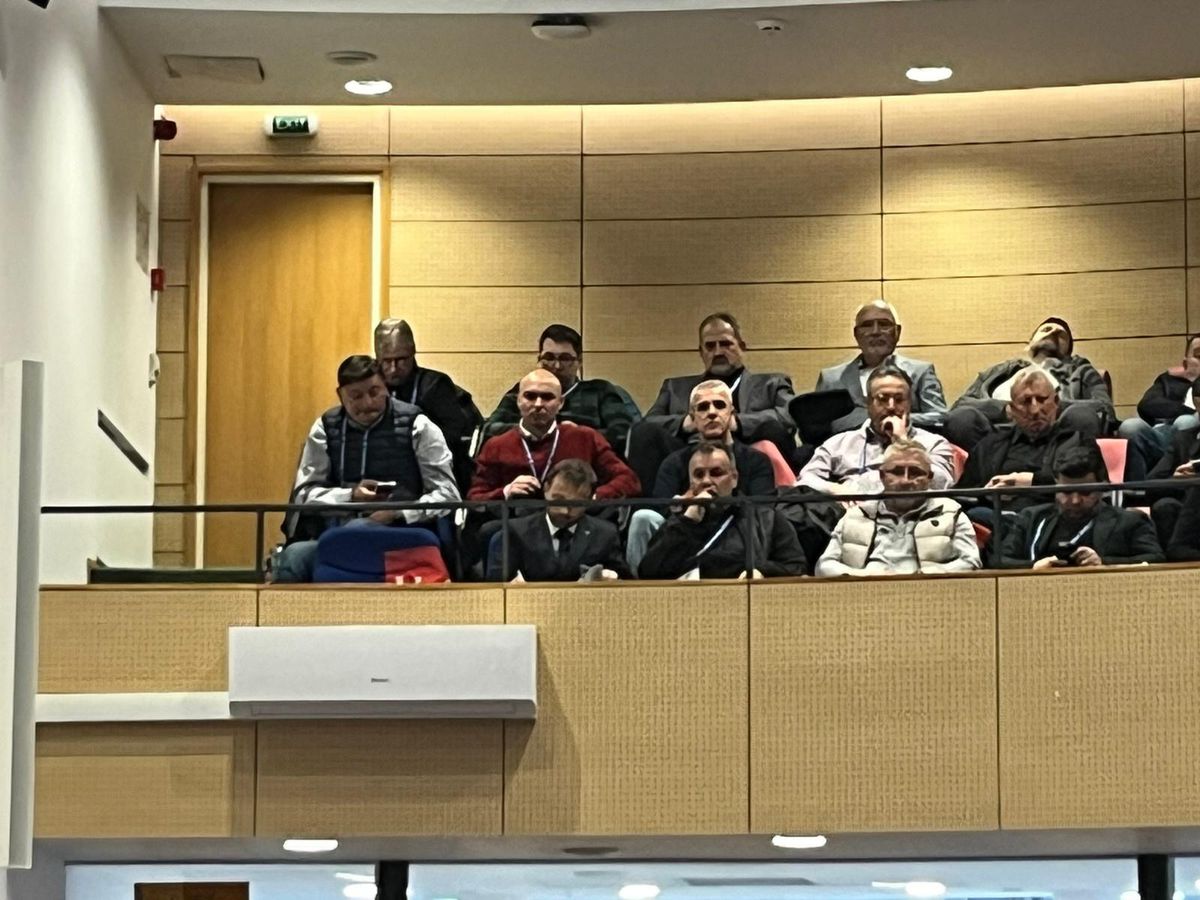 Presiuni înainte de Adunarea Generală de la FRF » Cluburi amenințate să nu lipsească de la alegeri