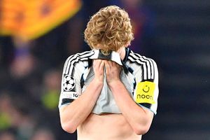 Newcastle intră în „Clubul rușinii”, după umilința de pe Camp Nou