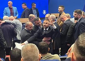 Alegerile FRF au trecut, dar urmează alte episoade în instanțe: „Decent ar fi să-și dea demisia!”