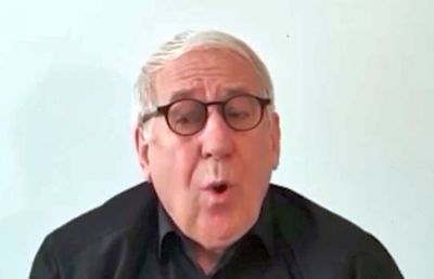 VIDEO. Actorul George Mihăiță recită ultima poezie a președintelui FCSB Valeriu Argăseală: „Mi-e inima scăldată în lumină / Și sufletul așa cum n-a mai fost”