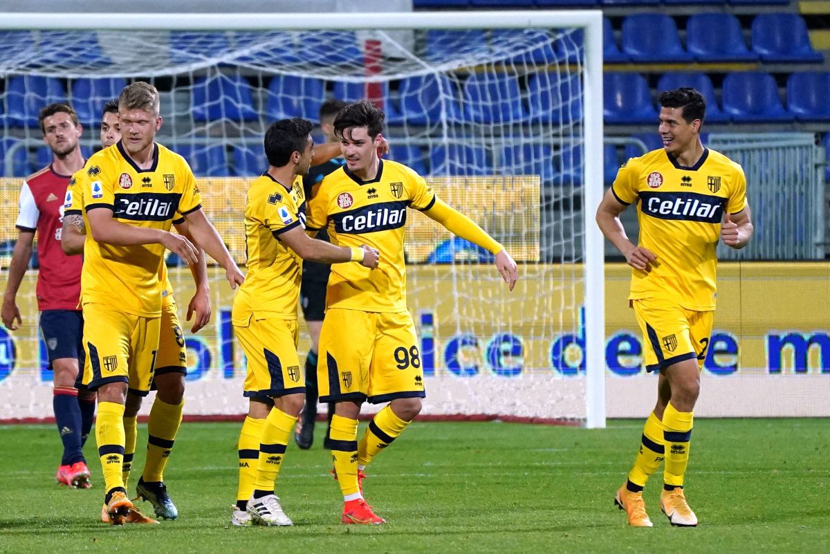 Ce scrie presa din Italia despre „thriller-ul” Cagliari - Parma » Notele primite de Man, Mihăilă și Marin: „A greșit, în căutarea gloriei personale”