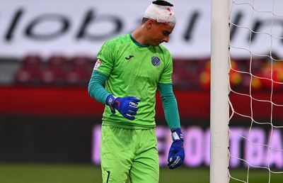 Probleme în CFR Cluj - Clinceni » Portarul s-a ales cu arcada spartă