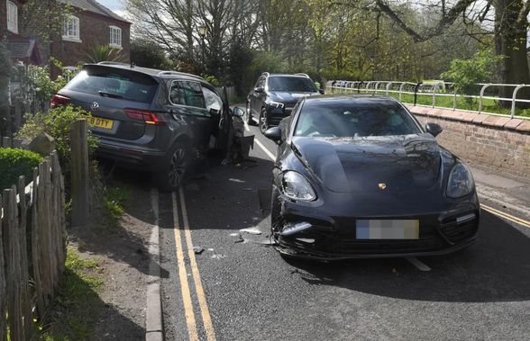 Un superstar de la Manchester United, implicat într-un accident de circulaţie » Care e starea jucătorului