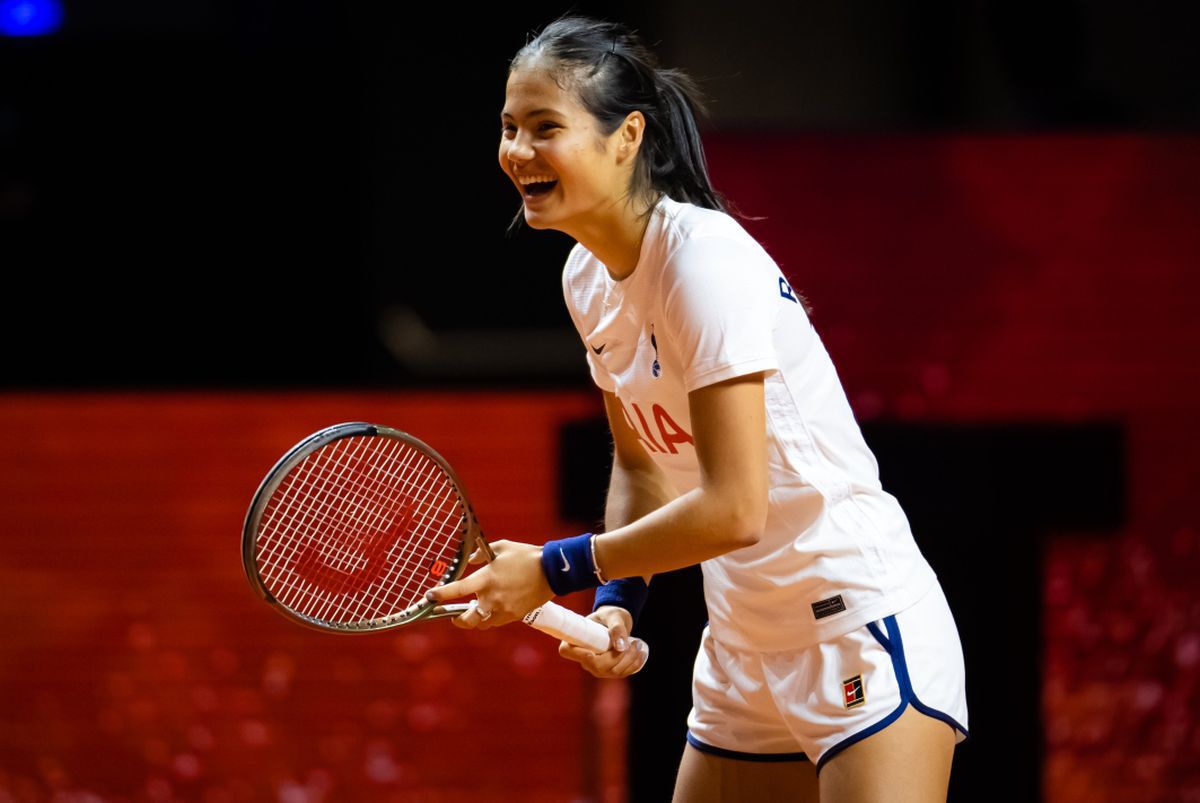 Emma Răducanu, eșec dureros în Billie Jean King Cup: „E dificil când nu poți să alergi. Sper să mă fac bine”
