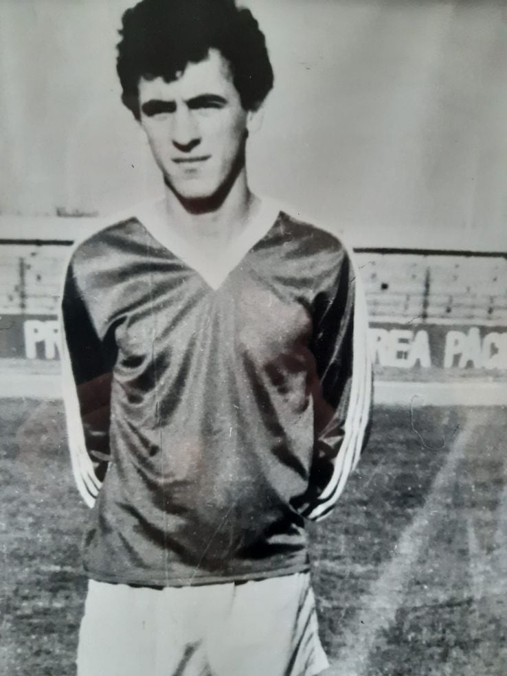 Bănuță plecase de la Pitești la Sibiu în 1991. În aprilie '92, a murit după ce autocarul echipei care se deplasa la Bistrița s-a răsturnat / foto: Arhivă personală