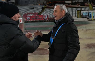 Mit spulberat » De unde vine, de fapt, porecla lui Rednic: „De asta îi spuneam «Strâmbu'»”