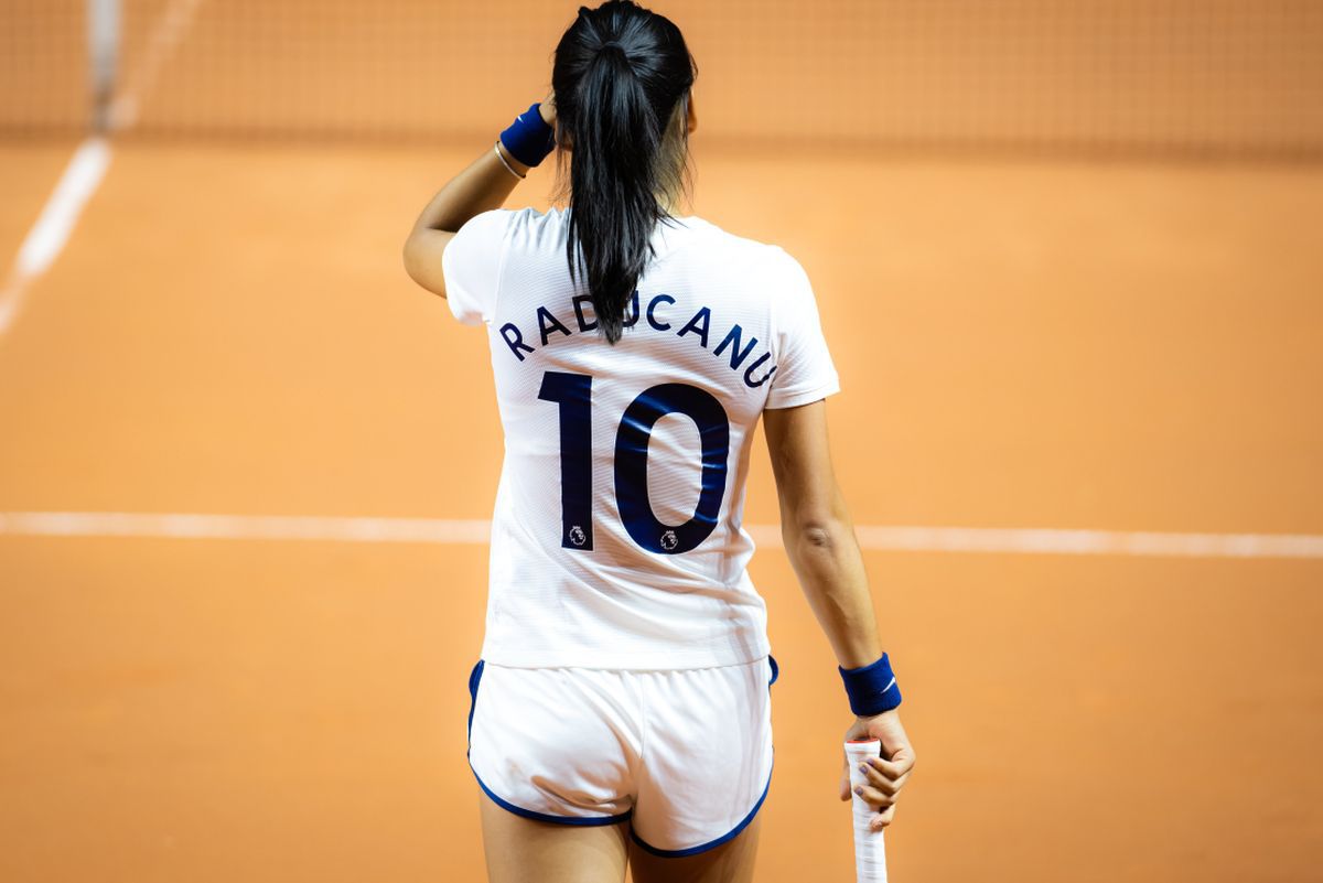 Emma Răducanu, eșec dureros în Billie Jean King Cup: „E dificil când nu poți să alergi. Sper să mă fac bine”