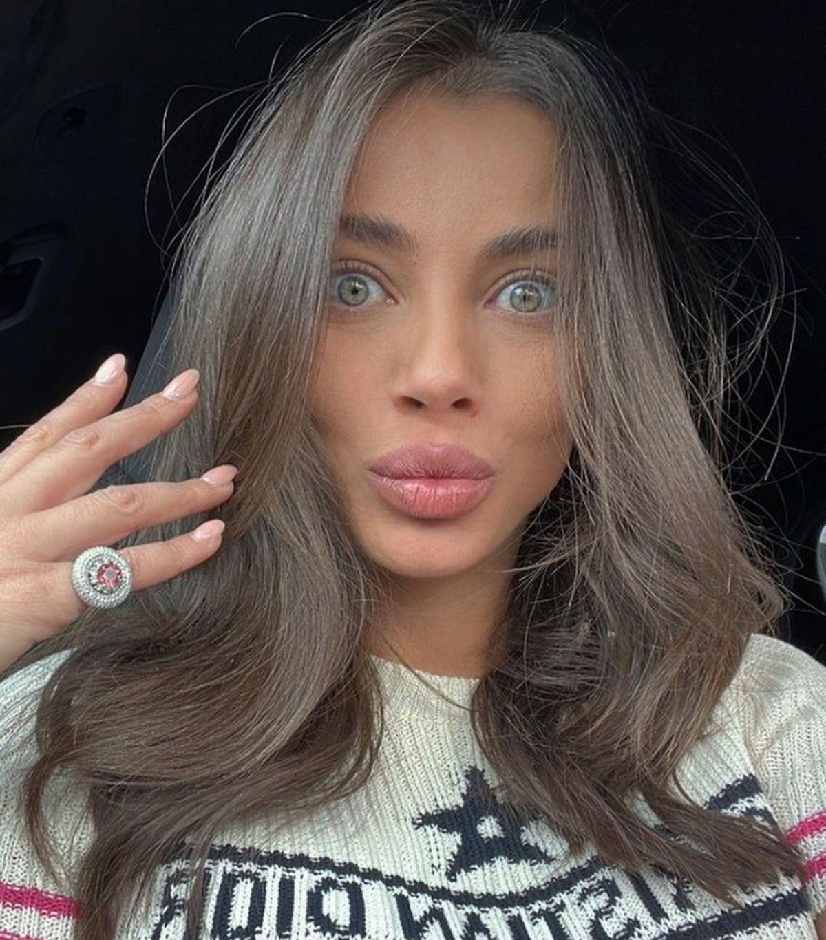 Oana Marica, fosta lui Marius Niculae, duce o viață de lux » Cum face bani „Bunesa de la Urlați”