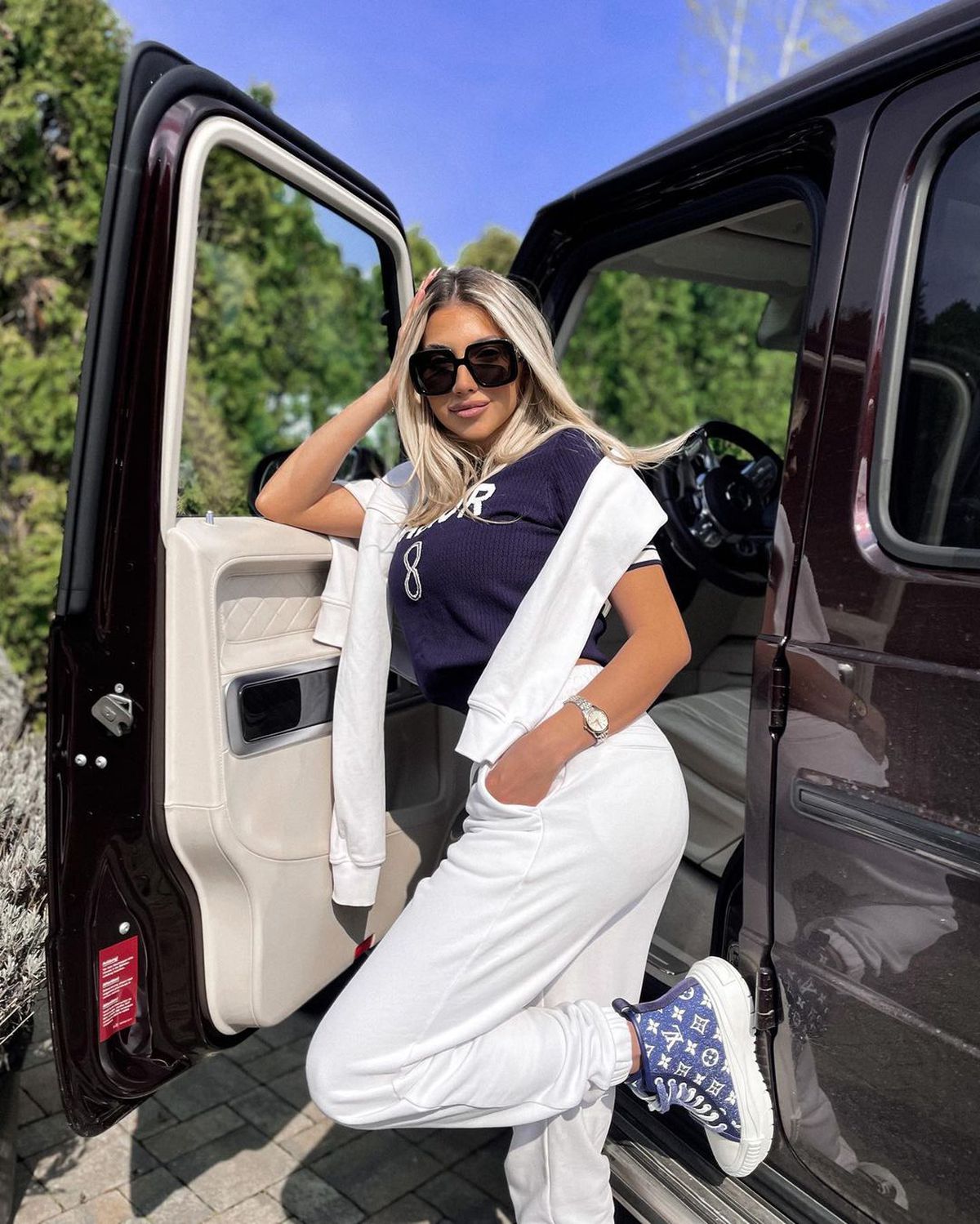 L-a părăsit pe fotbalistul de la Farul Constanța și s-a cuplat cu un om de afaceri: „Mă susține în absolut orice”