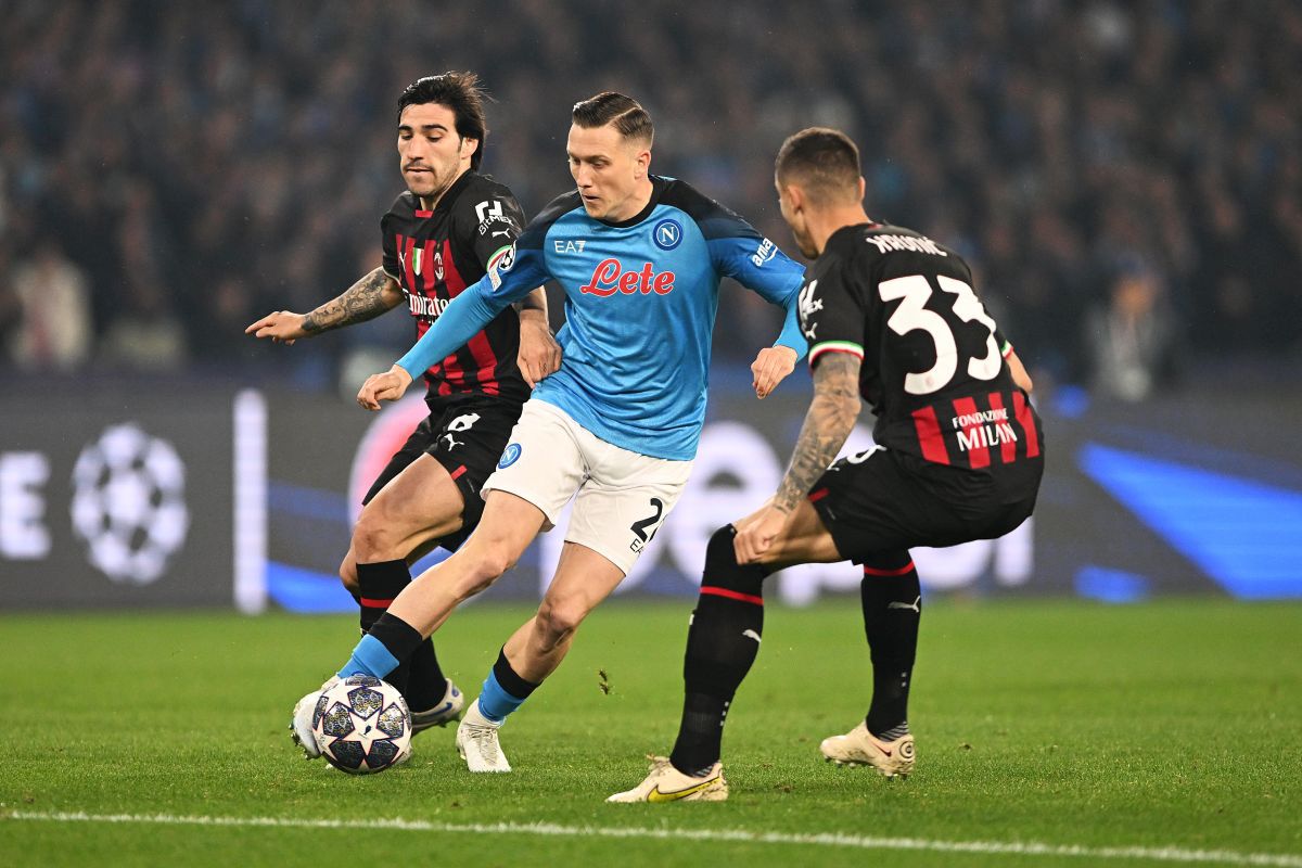 Napoli - AC Milan 1-1 » „Diavolii” rezistă în „infernul” de lângă Vezuviu și avansează în prima semifinală după 16 ani!