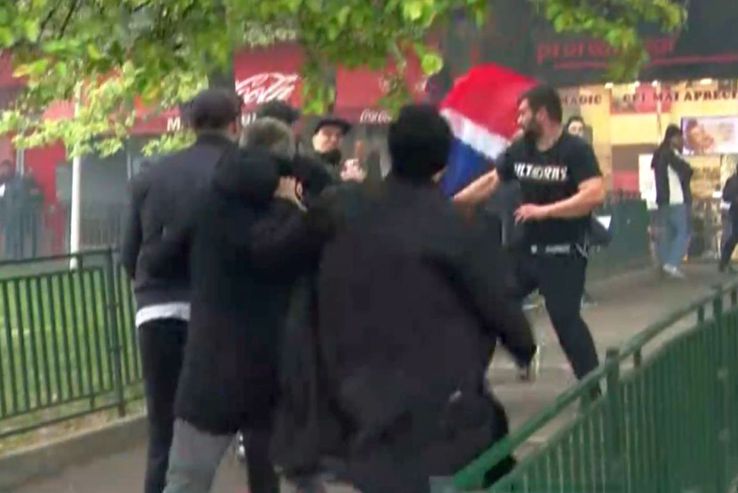 Imagini de o violență extremă au fost surprinse de reporterii GSP în apropierea stadionului din Ghencea