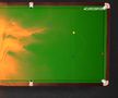Scene incredibile la Campionatul Mondial de Snooker » Un bărbat s-a urcat pe masă și a împrăștiat un praf portocaliu