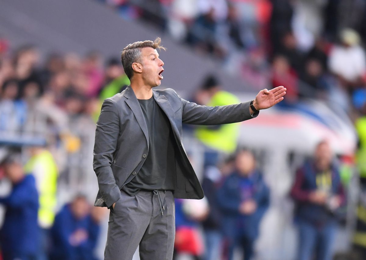 I-au mușcat pe „câini” și le-au scos promovarea directă din cap. Chipirliu o duce pe CSA Steaua pe primul loc