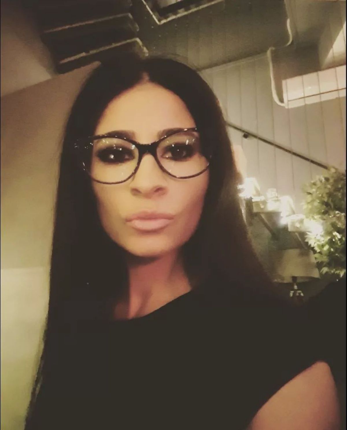 Cum arată fosta gimnastă Floarea Leonida în prezent » Prinsă că lucra ca escortă la un bordel din Germania, acum e în Franța