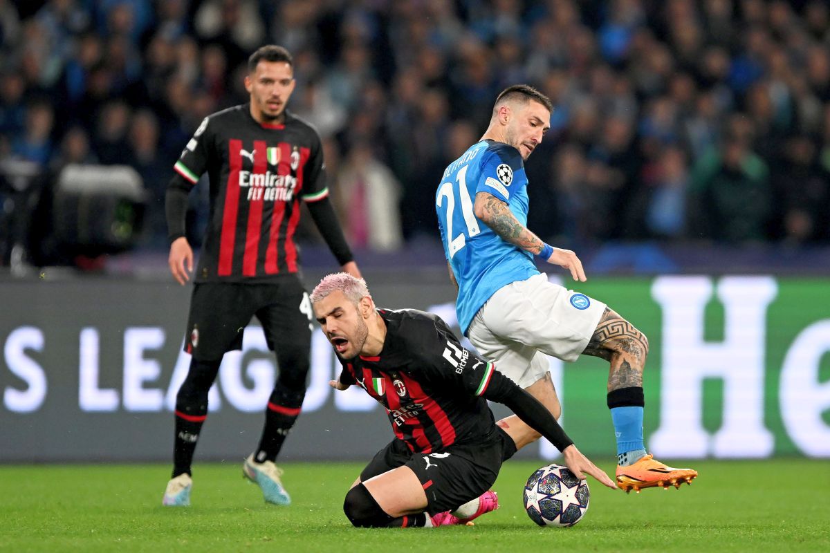 Napoli - AC Milan, cele mai spectaculoase imagini ale „sfertului” din Champions League