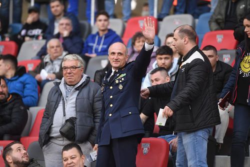 CSA Steaua - Dinamo » Florin Talpan, juristul „militarilor”, e prezent la derby-ul din Ghencea și a făcut declarații înaintea partidei.