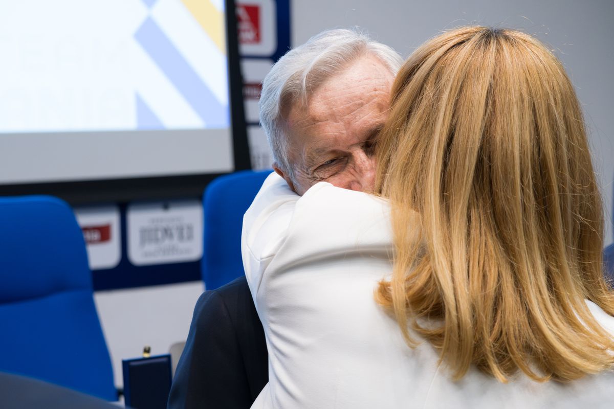 Zi de gală și multe emoții la COSR » Ordinul Excelența Olimpică, acordat pentru 3 personalități din sportul românesc! „Greii” n-au lipsit de la eveniment