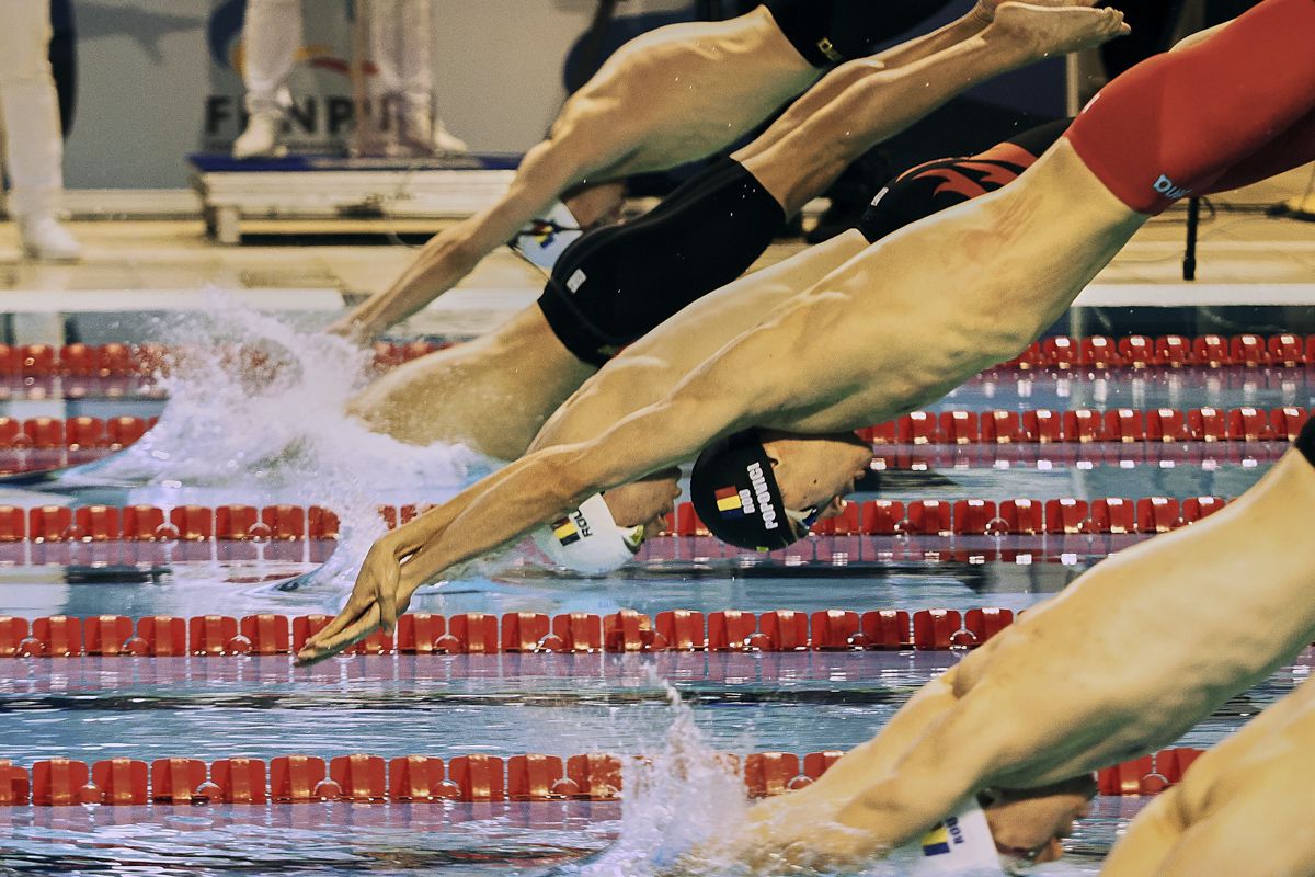 O nouă medalie de aur! David Popovici s-a impus și în proba de 200 m liber la Campionatele Naționale de la Otopeni