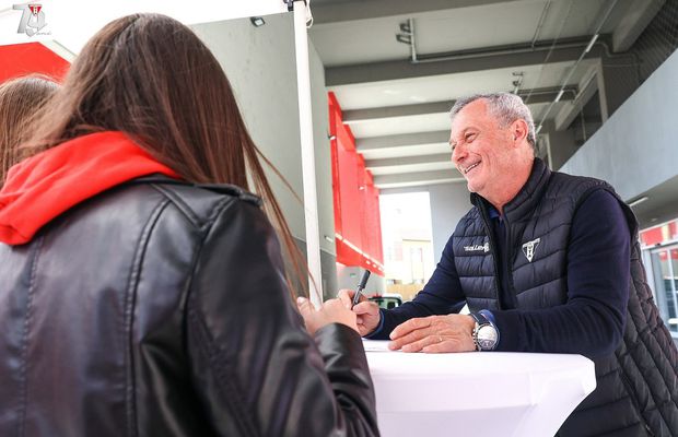 UTA a împlinit 79 de ani! Clubul a dedicat sărbătoarea copiilor