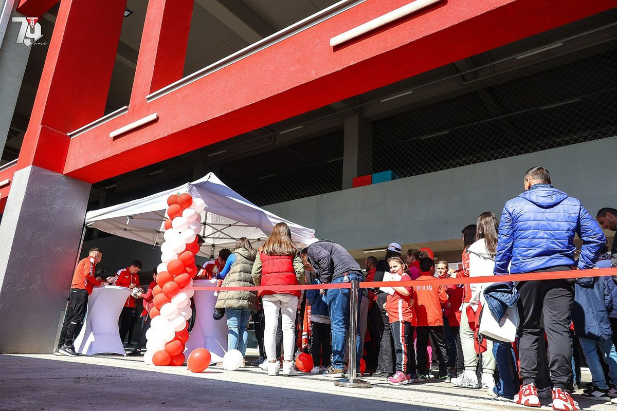 UTA, la ceas aniversar