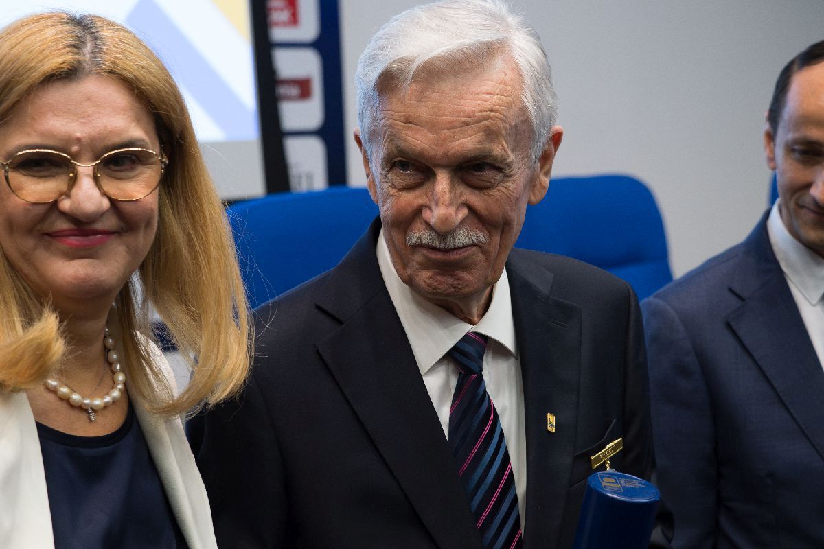 Zi de gală și multe emoții la COSR » Ordinul Excelența Olimpică, acordat pentru 3 personalități din sportul românesc! „Greii” n-au lipsit de la eveniment
