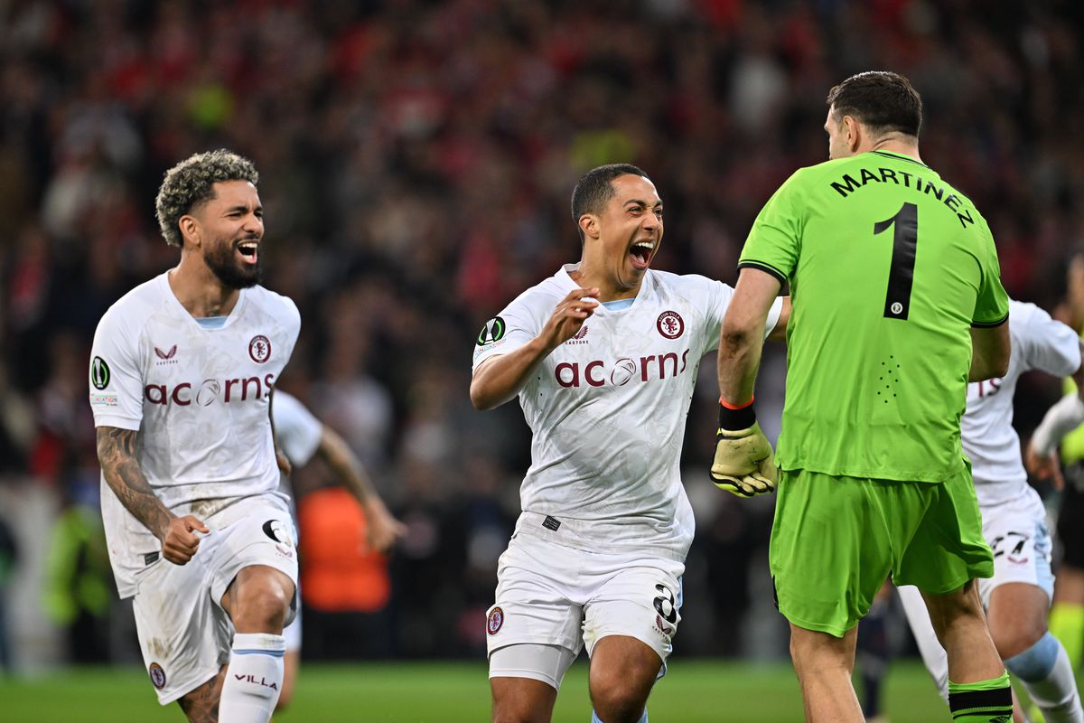 Emiliano Martinez în Lille - Aston Villa