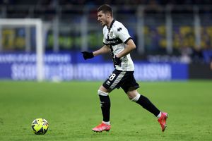Au demarat oficial negocierile cu Valentin Mihăilă: „Vrea să evolueze din nou în Serie A!”
