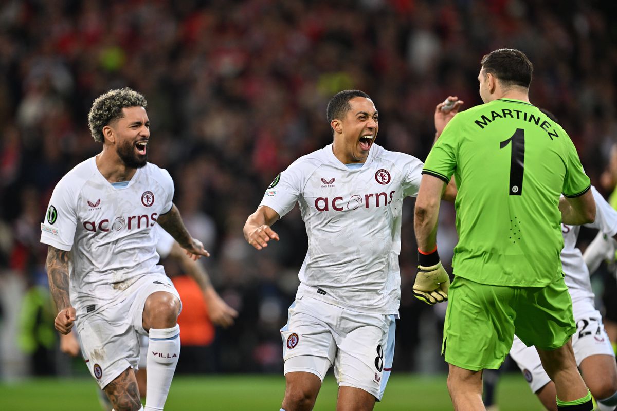 Emiliano Martinez în Lille - Aston Villa