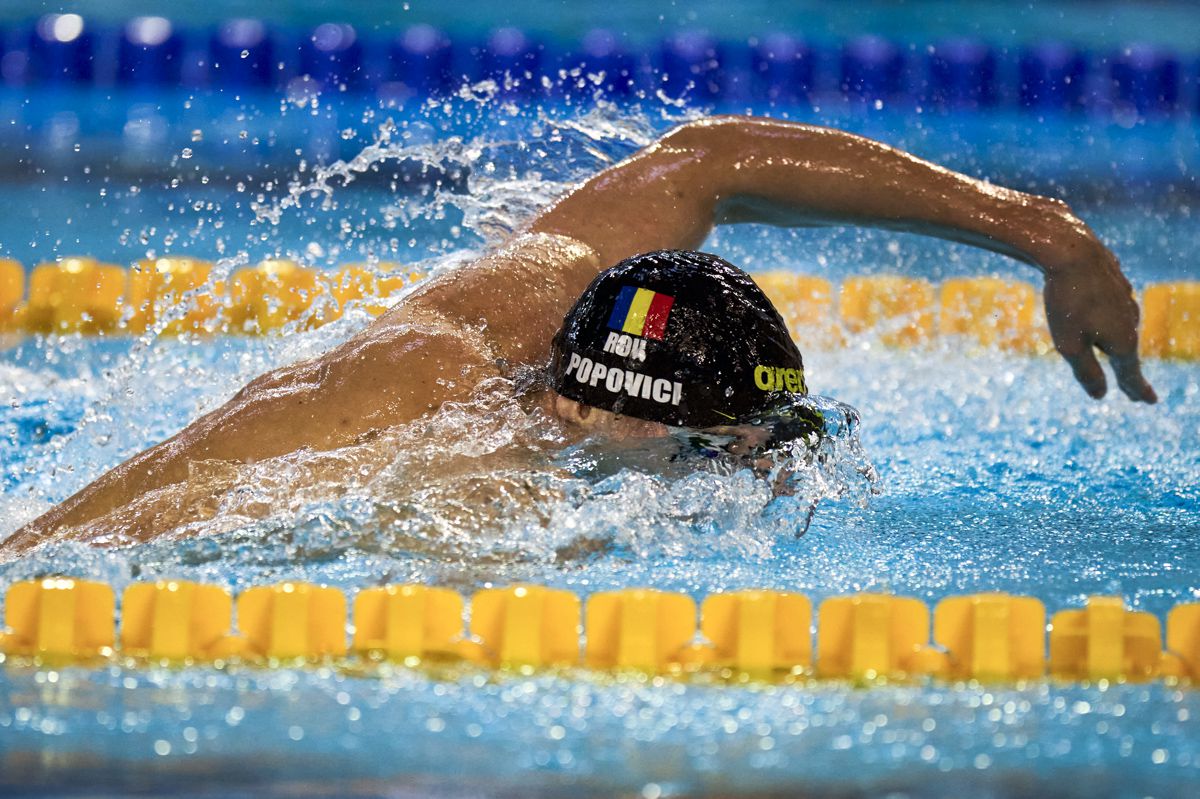 O nouă medalie de aur! David Popovici s-a impus și în proba de 200 m liber la Campionatele Naționale de la Otopeni