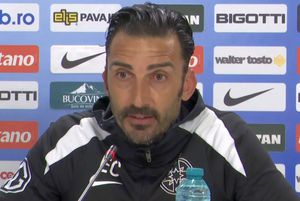Elias Charalambous a adormit în timpul „thriller-ului” Manchester United - Lyon: „Am crezut că au fost penalty-uri”