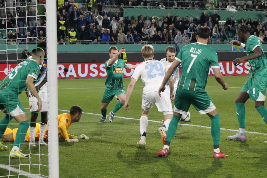 Minunea Djurgarden! » Învinsa lui CFR Cluj din 2020 a intrat în careul de ași cu titulari plătiți cu 50.000 de euro anual!