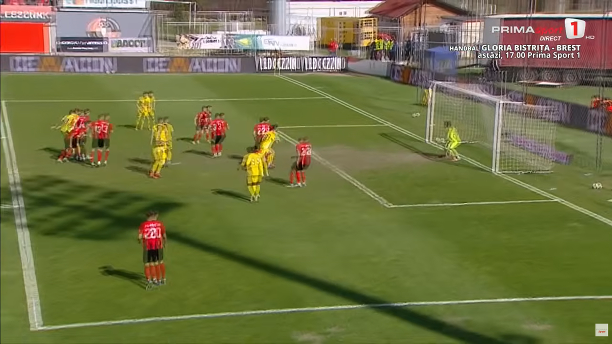 Claudiu Niculescu s-a săturat și acuză: „Suntem prea mici! După două minute, au mers la al 4-lea arbitru”