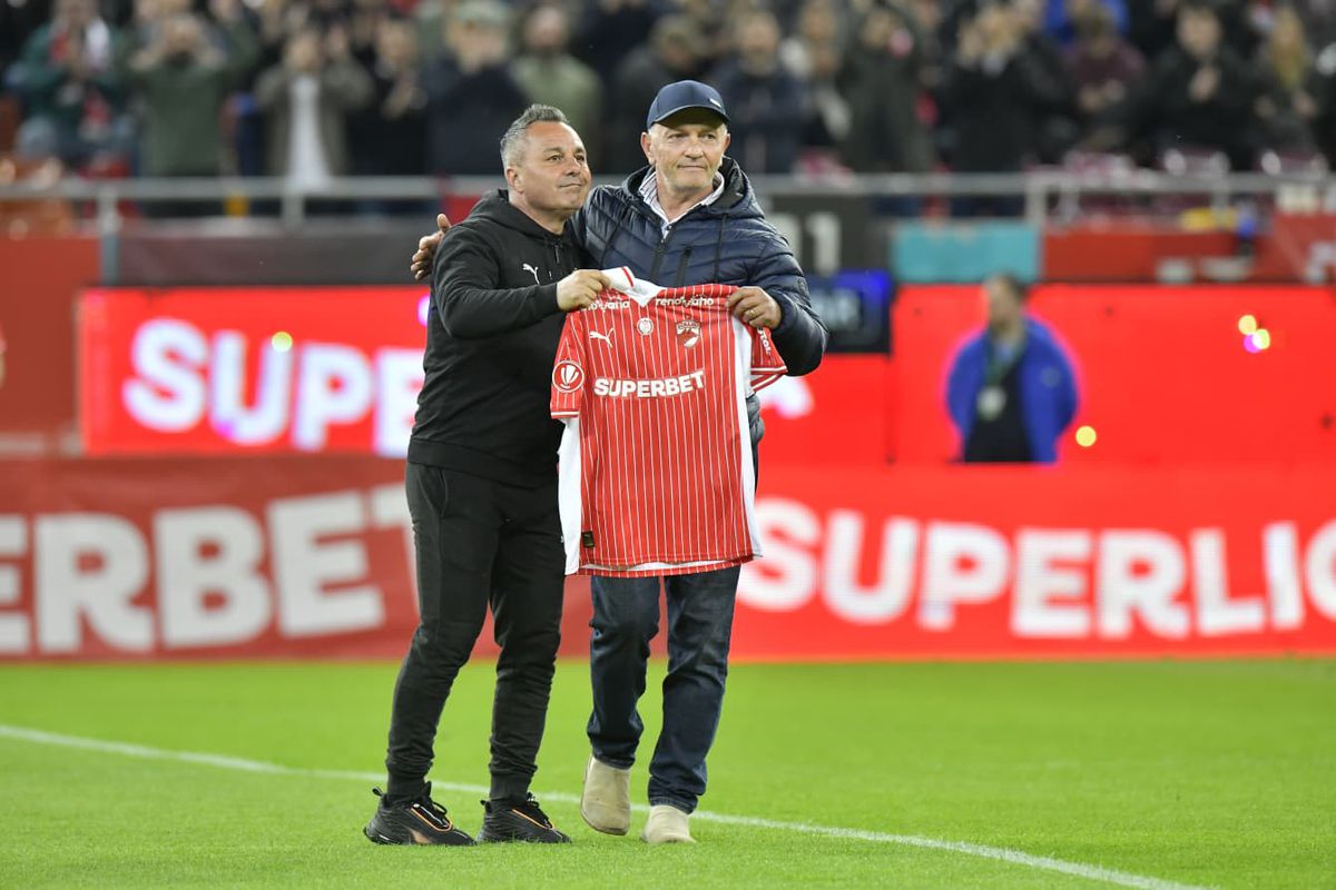 Marius Lăcătuș crede că U Cluj și-a făcut singură viața grea: „Au irosit o mare șansă pentru titlu. Dacă învingeau pe Dinamo, nu-i mai oprea nimeni!”