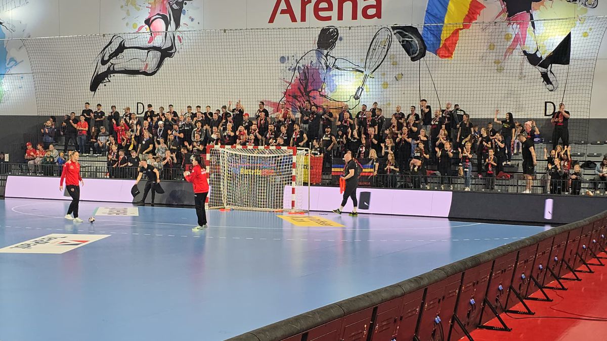 Imagini înainte de Gloria Bistrița - Brest