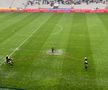 Imagini neconvenționale! Probleme grave la stadionul de 37 de milioane: meci întrerupt două ore » Aici va juca Dinamo în play-off