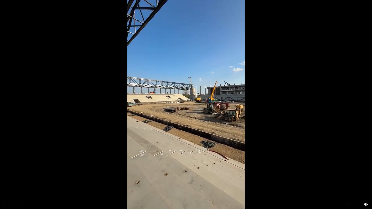 Primarul unui mare oraș din România, anunț de pe șantier: „Stadionul e gata anul acesta”