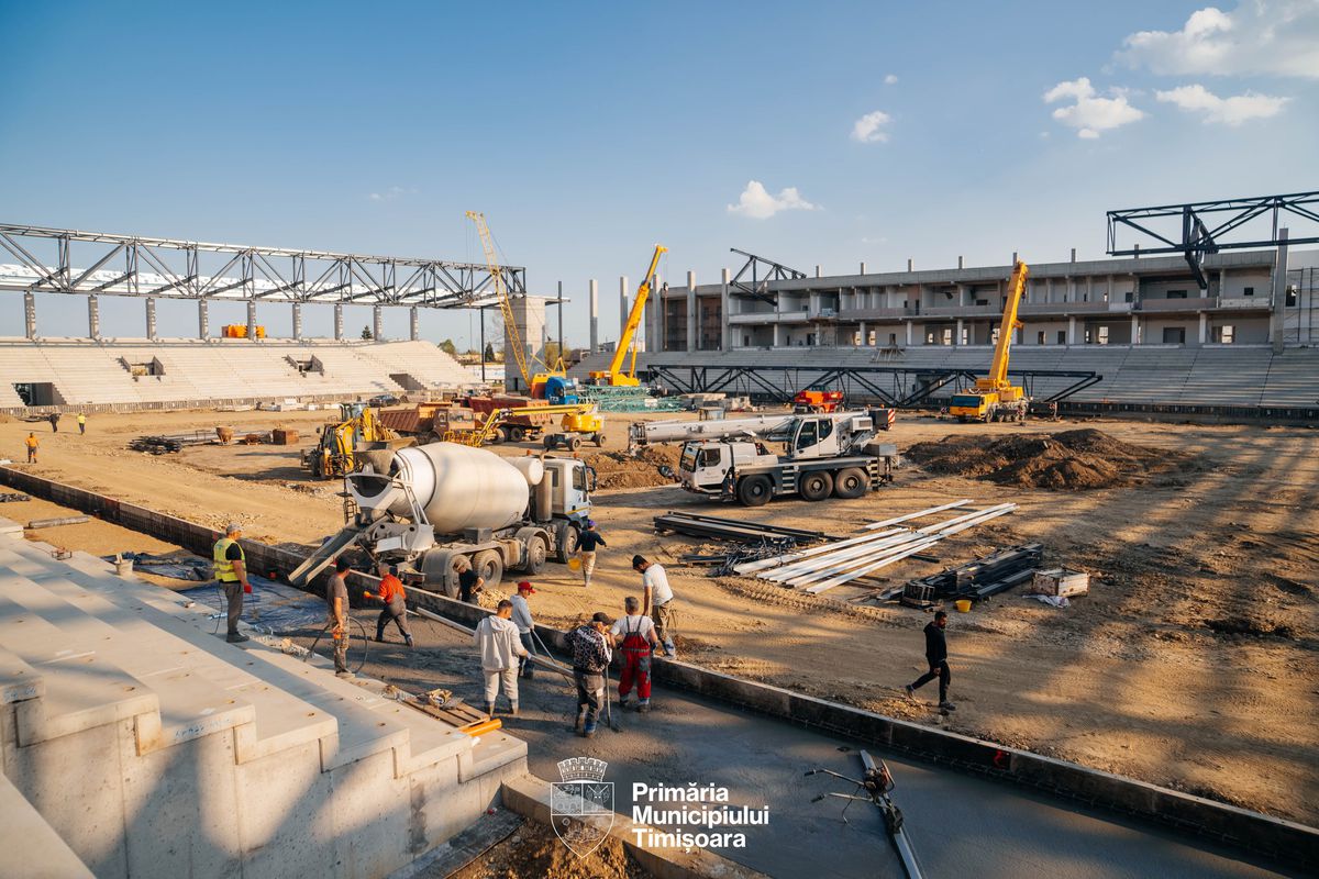 Primarul unui mare oraș din România, anunț de pe șantier: „Stadionul e gata anul acesta”