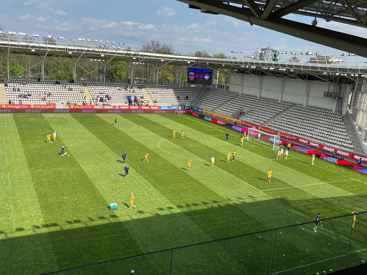 Imagini de pe Arcul de Triumf înainte de România - Cipru la fotbal feminin